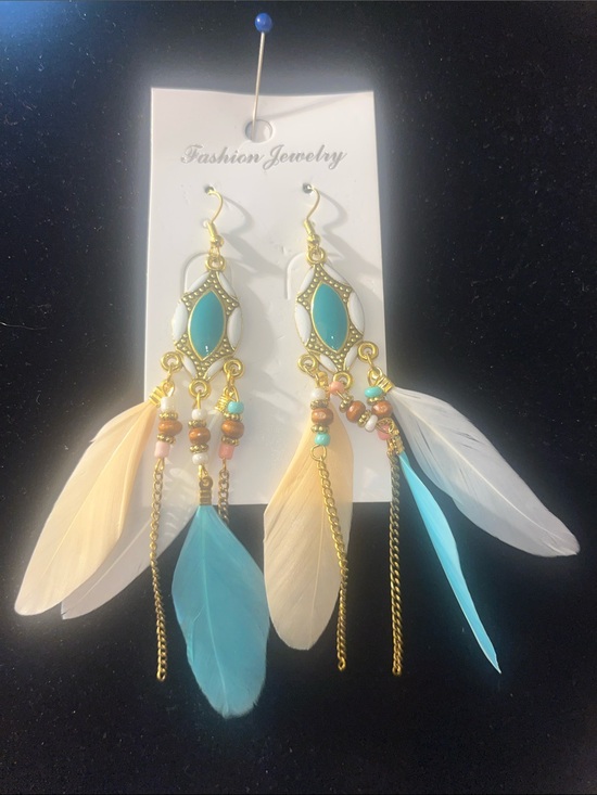 Fashion Jewelry Jewelry - Fashion Jewelry Turquoise, Cream & White Feather Dangle Earrings